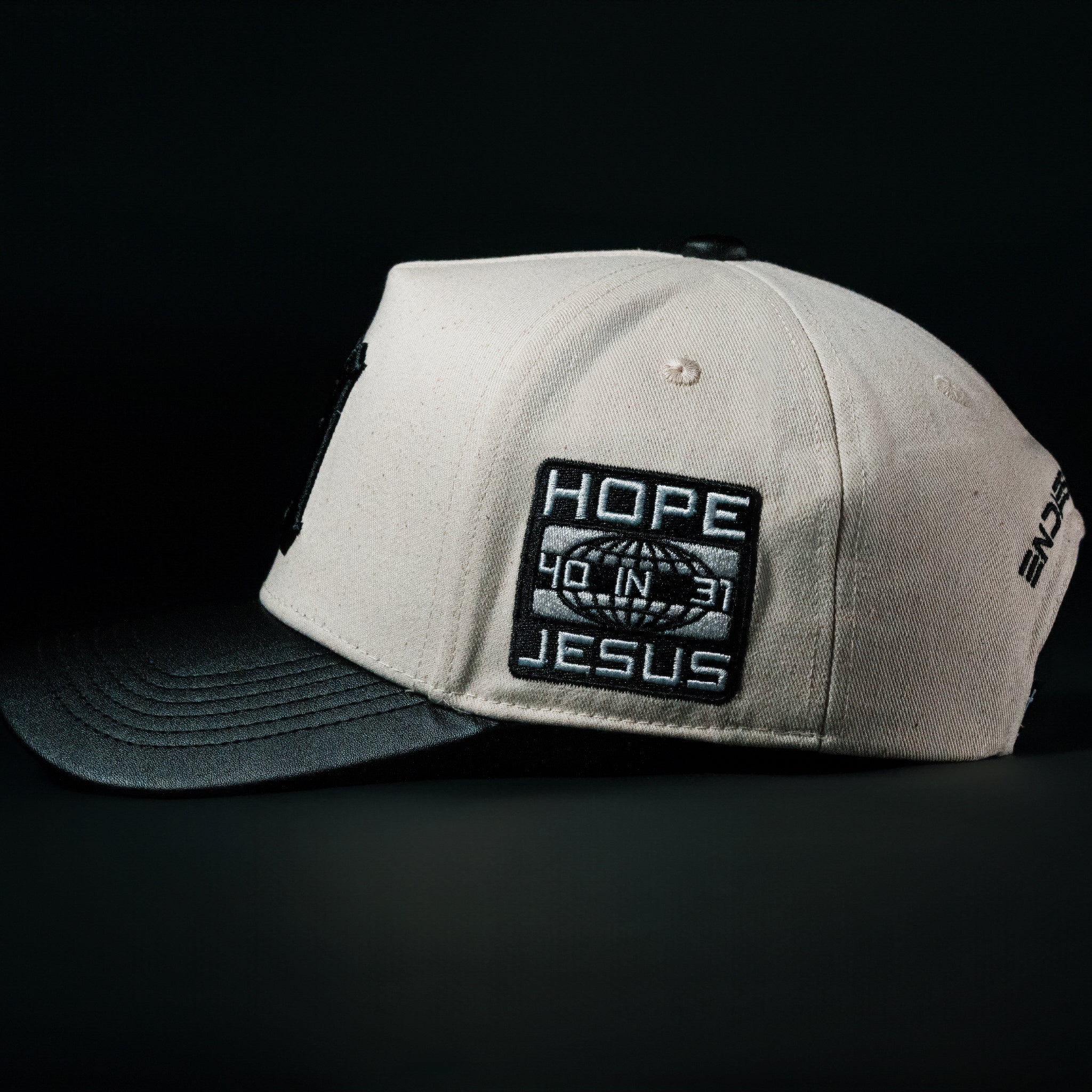 Cream & Black Leather Brim